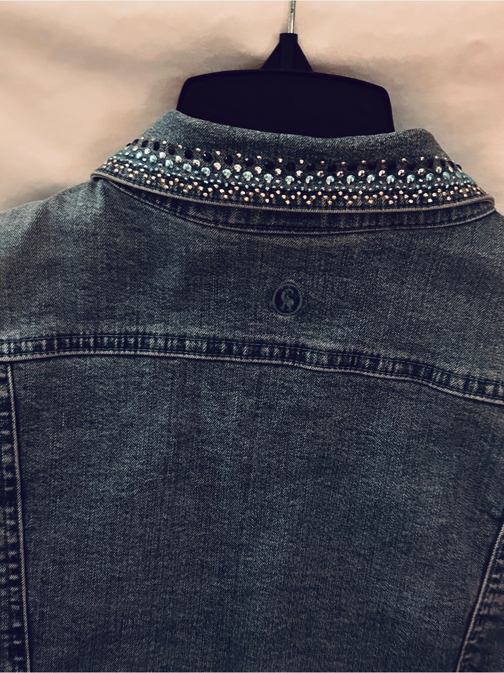 Retro Faded Blue Jean Jacket-Beautifully embellished.
Christine Alexander - Picture 2 of 5